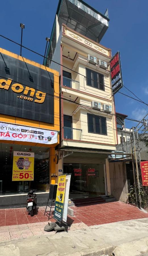 Nhà Nghỉ Thái Tâm Dong Van  Exterior foto