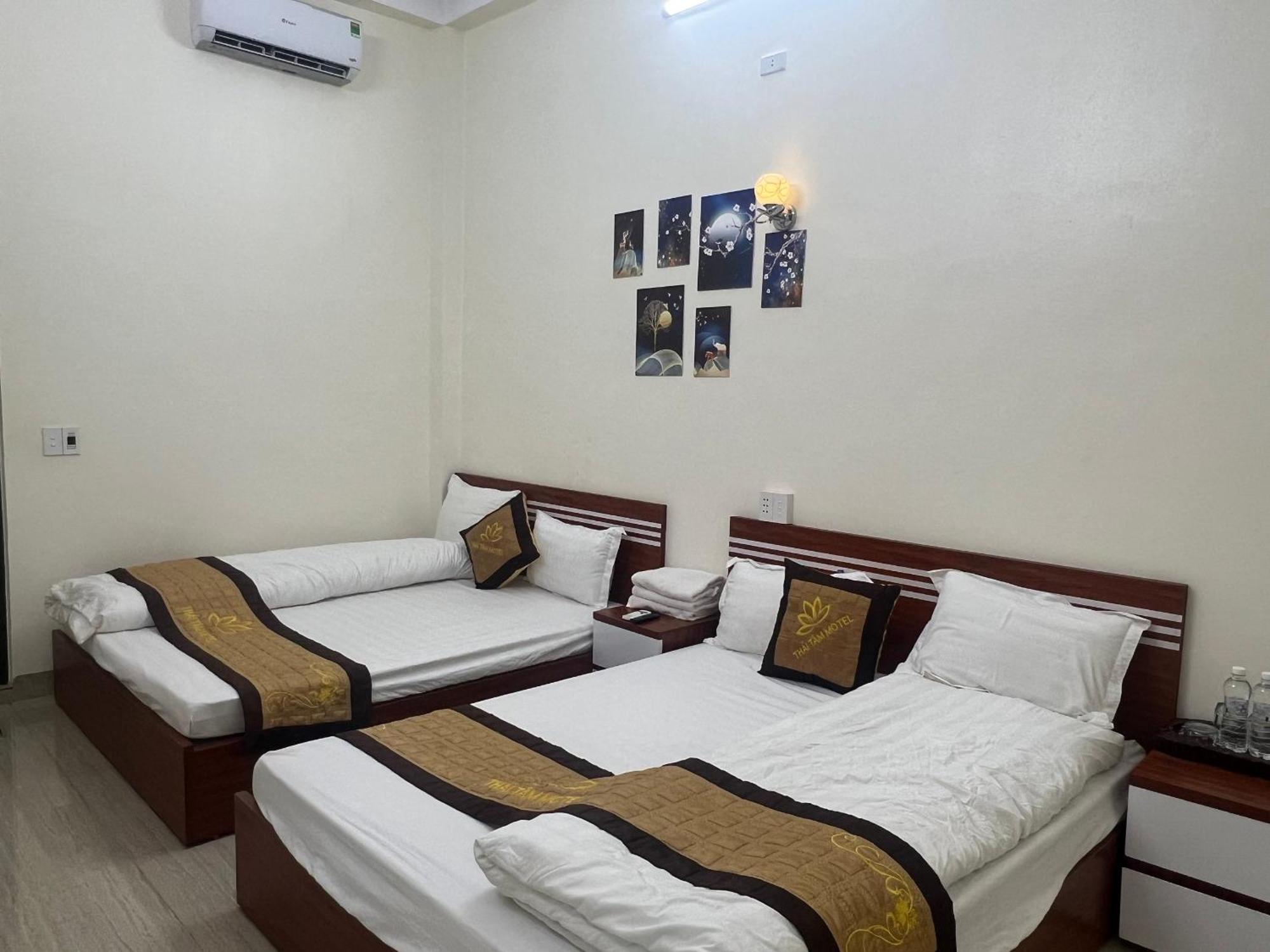 Nhà Nghỉ Thái Tâm Dong Van  Exterior foto